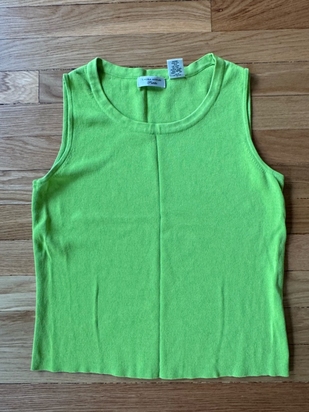 Laura Ashley Green Sleeveless Knit Tank